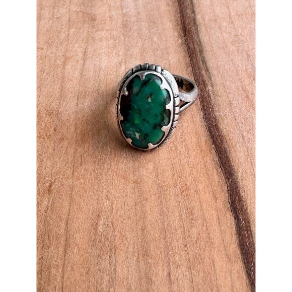 Sterling Silver Ring With Green Oval Turquoise Stone Size 7 - Picture 4 of 13